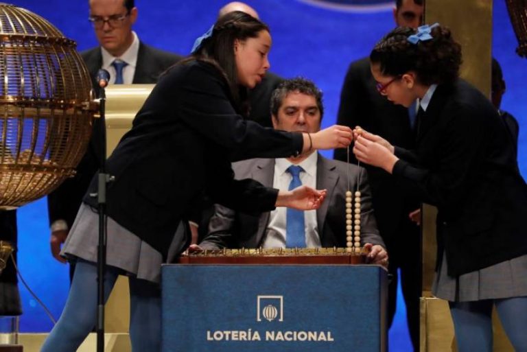 26590, premiado con el Gordo de loteria de Navidad