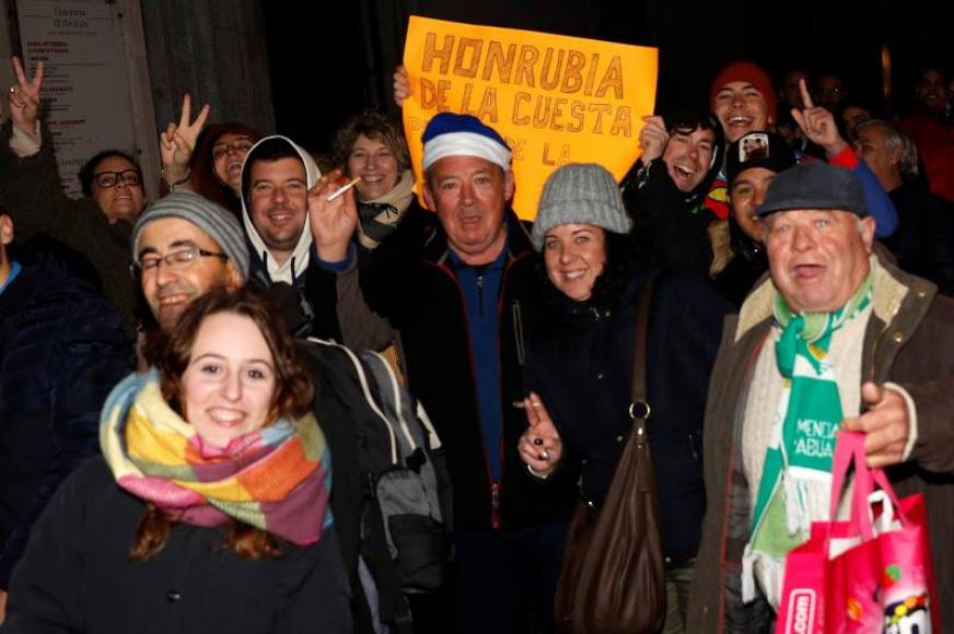 FOTOGRAFÍA. MADRID (ESPAÑA), 22.12.2019. Todo está listo ya en el Teatro Real que acoge en su escenario un año más el Sorteo Extraordinario de la Lotería de Navidad. Efe