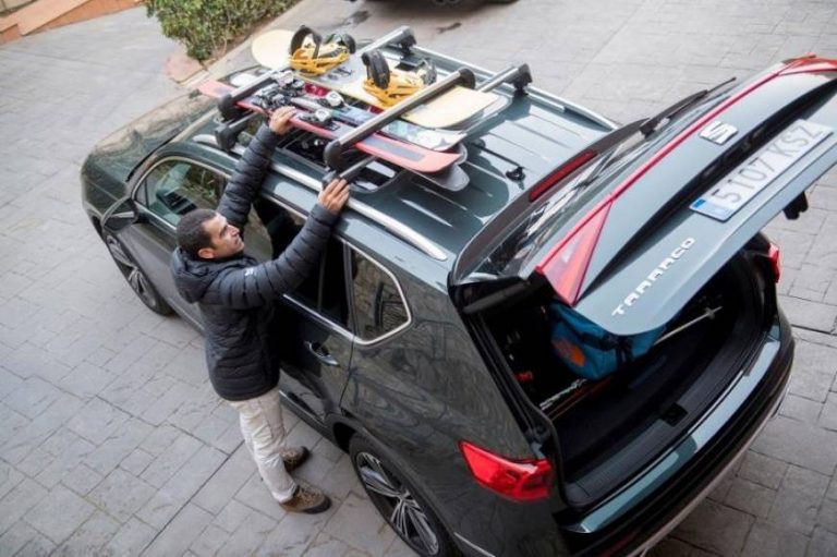 Esquí de 5 kg mal colocado en un coche se convierte en 150 kg en caso de accidente