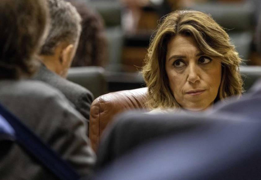 FOTOGRAFÍA. PARLAMENTO DE NADALUCÍA (SEVILLA), AÑO 2019. La presidenta del grupo parlamentario socialista, Susana Díaz, durante un debate parlamentario. Efe
