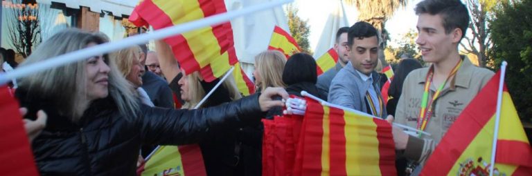 Vox y PP sin mayoría absoluta por la crisis interna entre Casado y Ayuso