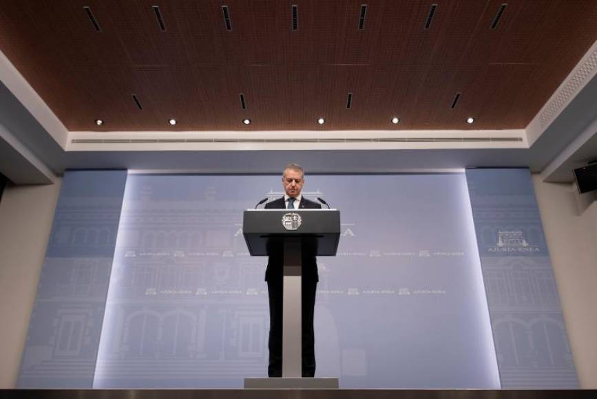 FOTOGRAFÍA. VITORIA (ESPAÑA), 17.12.2019. El lehendakari, Iñigo Urkullu, este martes pidiendo disculpas a la sociedad por la sentencia del conocido como «Caso de Miguel». Efe