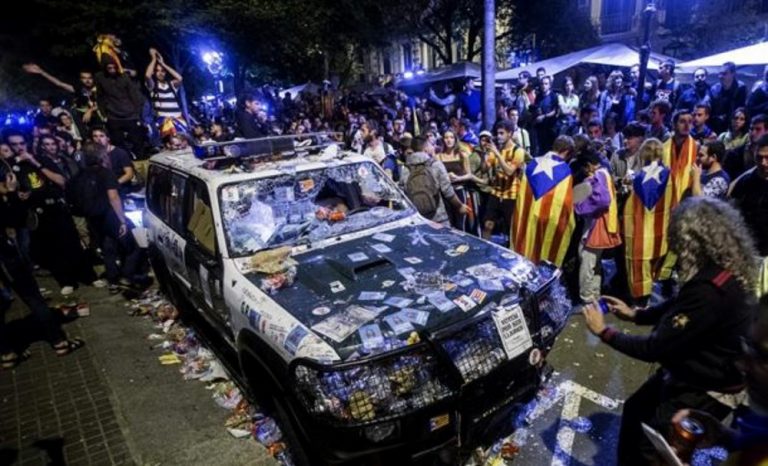 Amnistía pide la «liberación» de los «Jordis», no atacaron los coches de la Guardia Civil