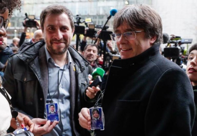 La Abogacía pide retirar la orden de detención contra Puigdemont