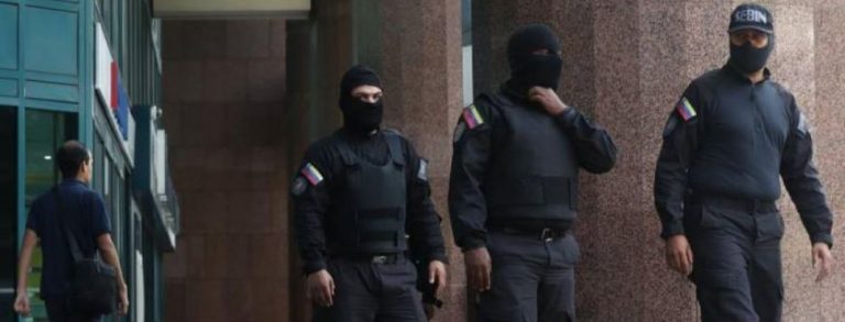 La oposición venezolana confirma allanamiento a la oficina personal de Guaidó