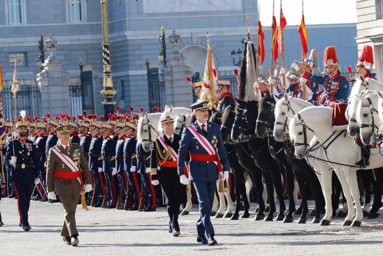 «Compromiso de la Guardia Civil y las Fuerzas Armadas con el interés general de España»
