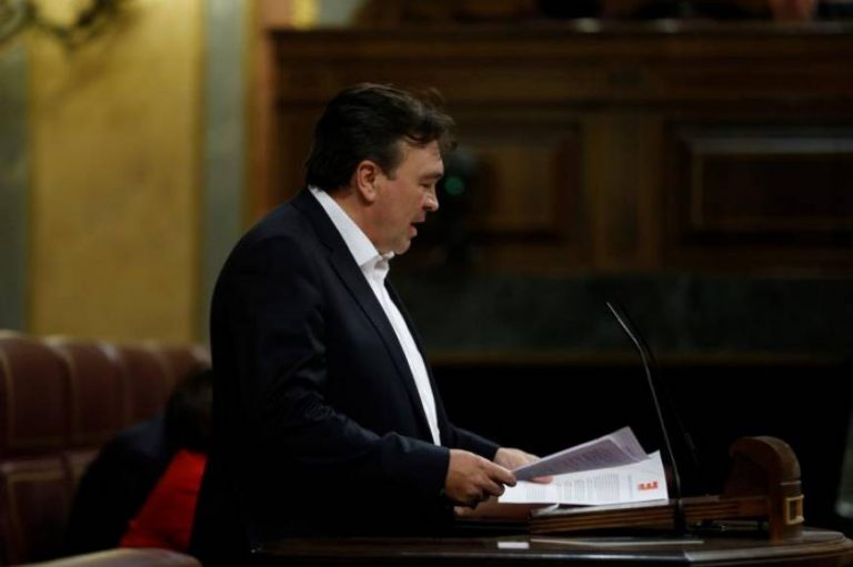 Salamanca pide a Tomás Guitarte meditar su voto de apoyo a la investidura de Sánchez