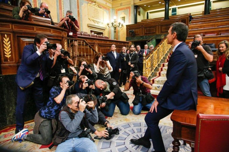 España deja de ser una «democracia plena» al bajar de escalafón y situarse como una «democracia con defectos» en 2021, según el último «Índice de Calidad Democrática»