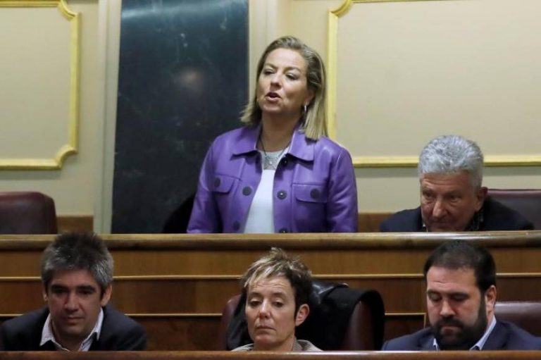 Coalición Canaria ve «muy grave» el «no» de su diputada Oramas a la investidura de Sánchez