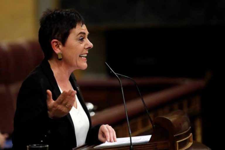 Bildu avisa que tumbará el Gobierno «Si no hay autodeterminación (referéndum)»