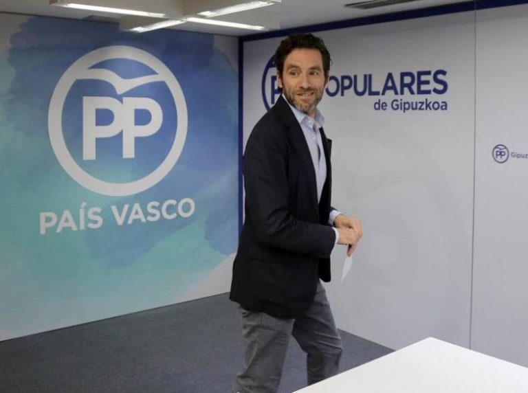 El socialista Borja Sémper: «VOX es lo mismo que Podemos y Sumar» y se nutre de exvotantes  «cabreados» con el PP