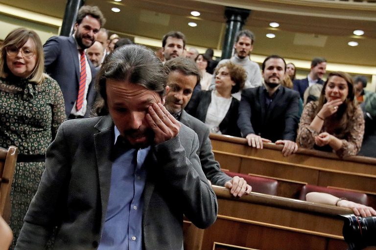 Pablo Iglesias, emocionado tras convertirse en vicepresidente de Gobierno de España