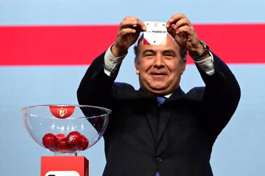 FOTOGRAFÍA. LAS ROZAS (MADRID) ESPAÑA, 31.01.2020. Juan Alcáraz, del Mirandes, durante el sorteo de los cuartos de final de la Copa del Rey. efe