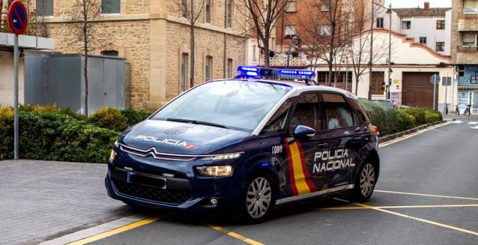 FOTOGRAFÍA. LOGROÑO (ESPAÑA), 30.01.2020. Imagen del traslado de la detenida al Juzgado de Instrucción número 1 de Logroño. Efe