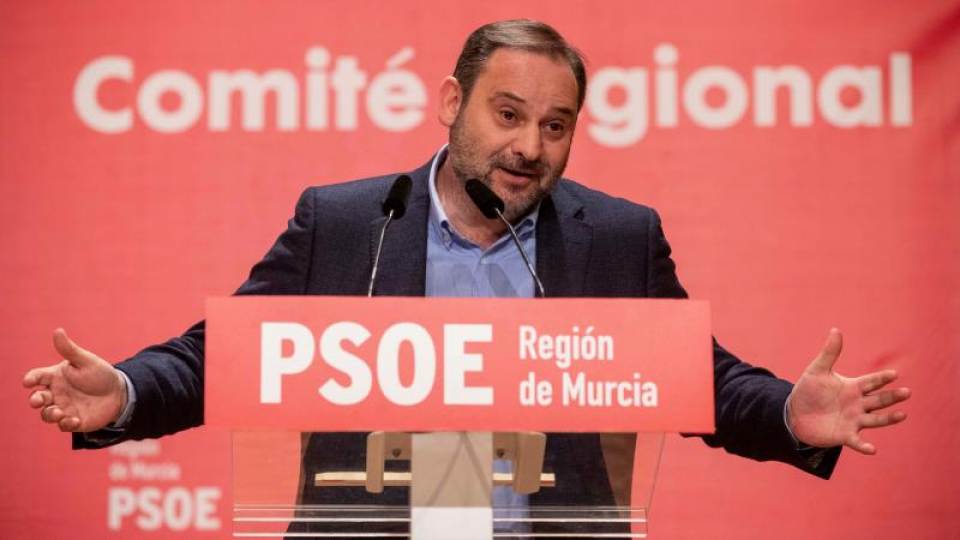 FOTOGRAFÍA. MURCIA (ESPAÑA), 18.01.2020. El secretario de organización del PSOE y ministro de Transportes José Luis Ábalos, durante su intervención. Efe