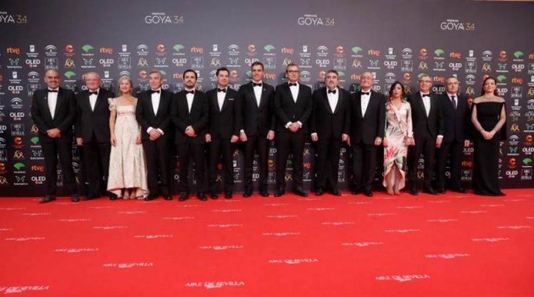 El Cine y cantantes españoles ante coronavirus dan solo 20 mil mascarillas y 700 mil euros