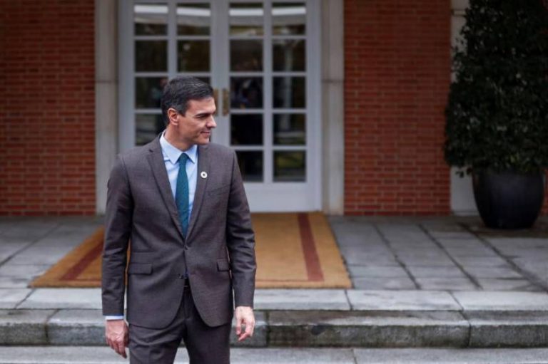 Sánchez e Iglesias rectifican ante las quejas de ERC y activan la Mesa del referéndum