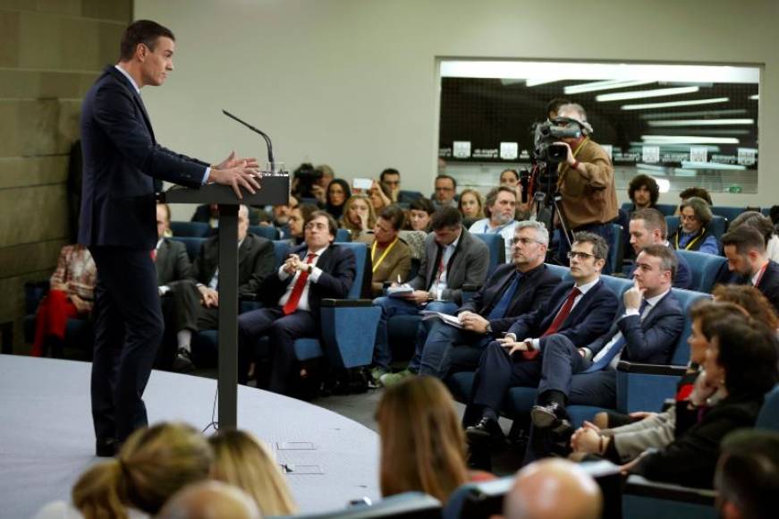 FOTOGRAFÍA. PALACIO DEL GOBIERNO DEL REINO DE ESPAÑA (LA MONCLOA), 14.01.2020. El presidente del Gobierno, Pedro Sánchez.Efe