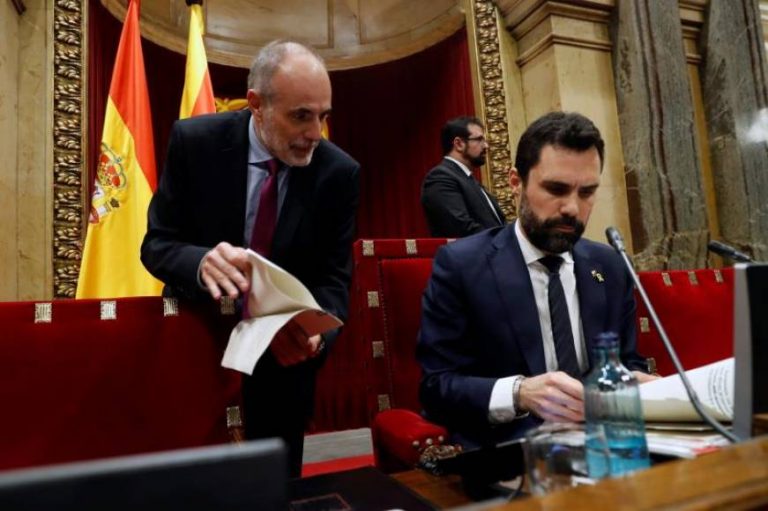 «Tengo que proteger al Parlamento de Cataluña, Torra no puede votar», ya no es diputado