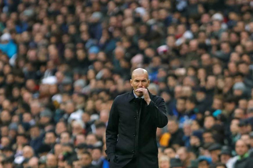 FOTOGRAFÍA. SANTIAGO BERNABÉU (MADRID) ESPAÑA, 18.01.2020. El entrenador francés del Real Madrid, Zinedine Zidane. Efe