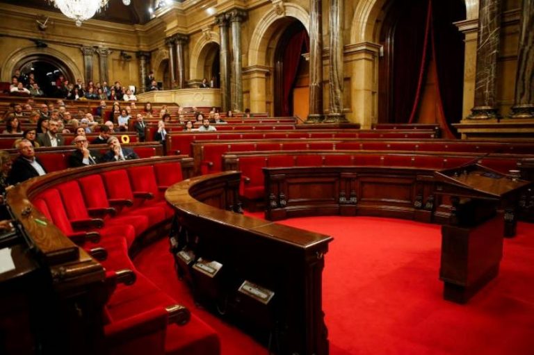 PSOE, Podemos y separatismo aprueban recurrir la expulsión de Torra del Parlamento catalán