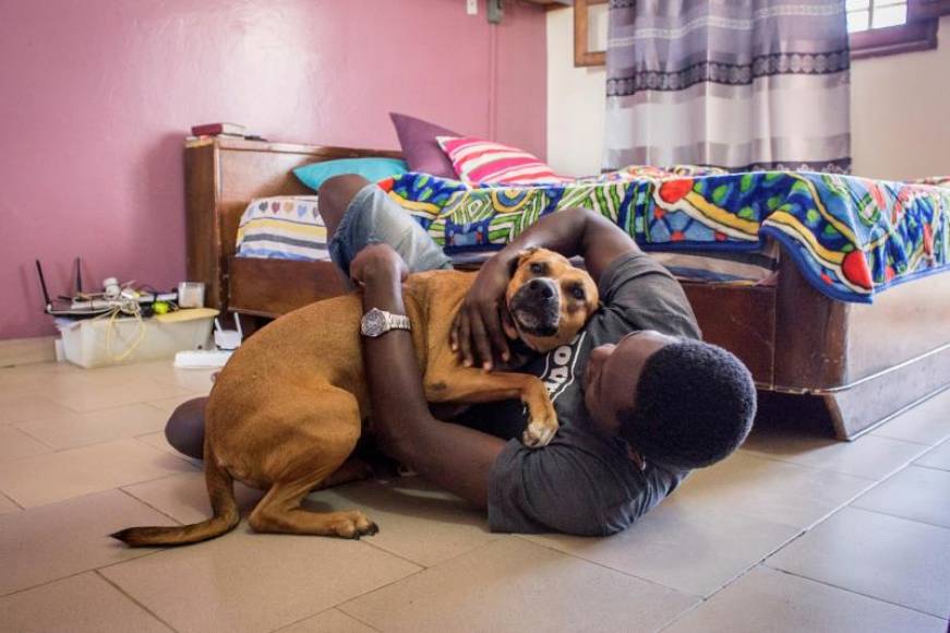 FOTOGRAFÍA. DAKAR (SENEGAL) CONTINENTE DE ÁFRICA, 17.02.2020. Kossi, togolés residente en Dakar, Senegal. Efe