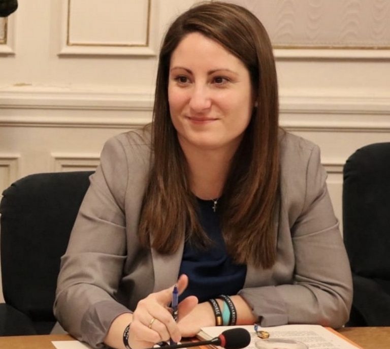 Vox pide explicaciones a Puig (PSOE) por el escándalo de abusos a menores en Valencia