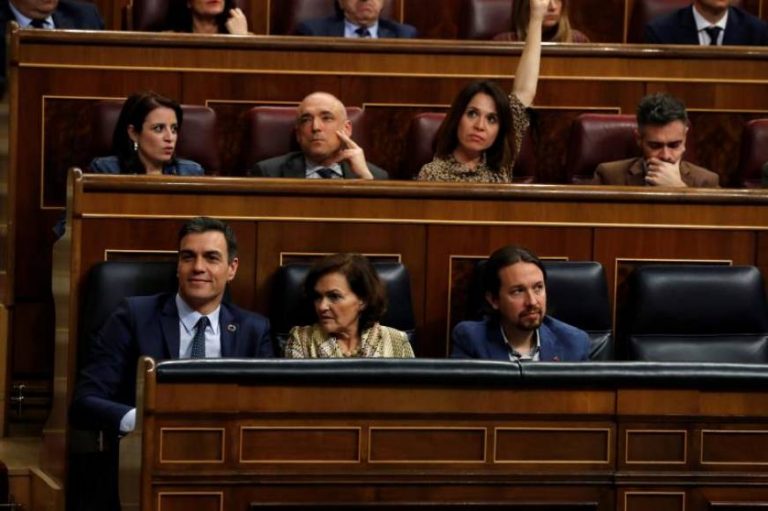 El PP pacta con Podemos y PSOE para excluir a VOX de las Presidencias de comisiones