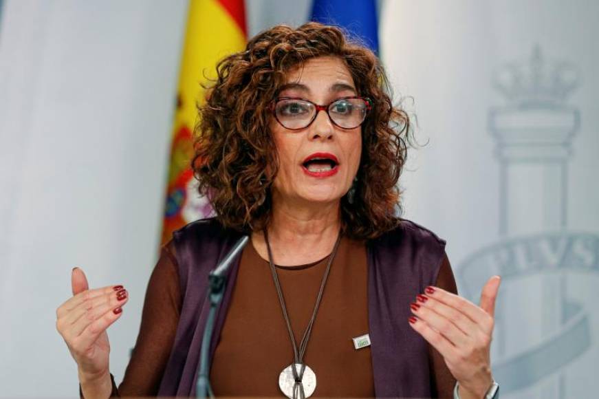 FOTOGRAFÍA. MADRID (ESPAÑA), 04.02.2020. La portavoz del Gobierno y ministra de Hacienda, María Jesús Montero. Efe