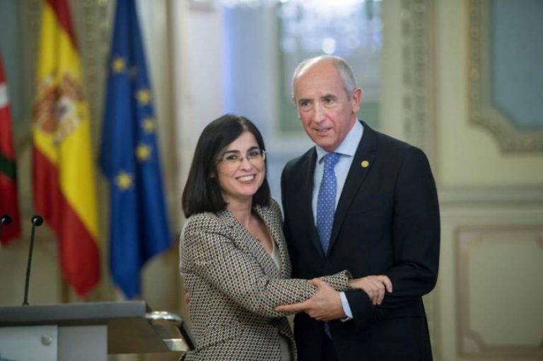 La ministra del Gobierno PSOE y Podemos: «La visita de Sánchez a Torra una oportunidad»