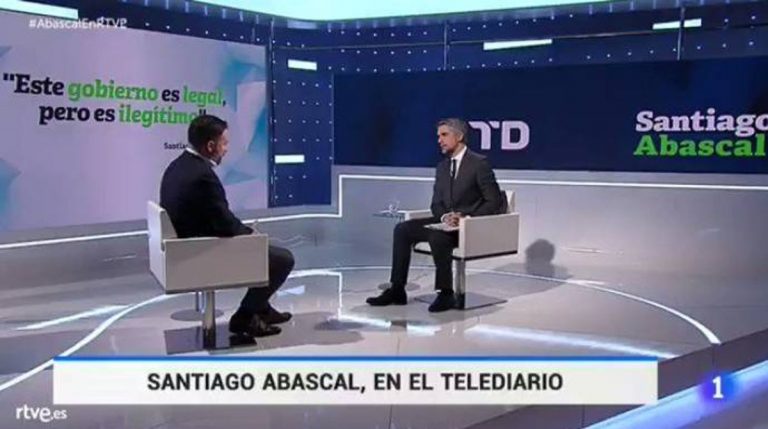 Entrevista a Abascal en RTVE, «ataque frontal social-comunista a 3.640.063 españoles»