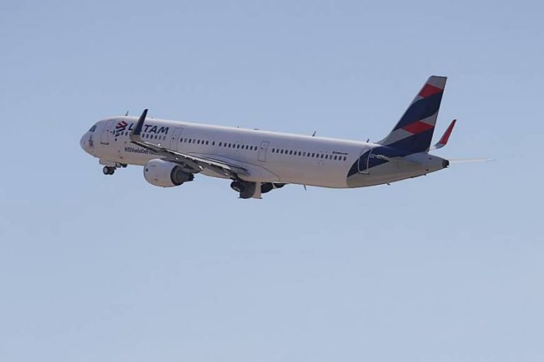 Muere una española natural de Toledo por una trombosis pulmonar en un avión