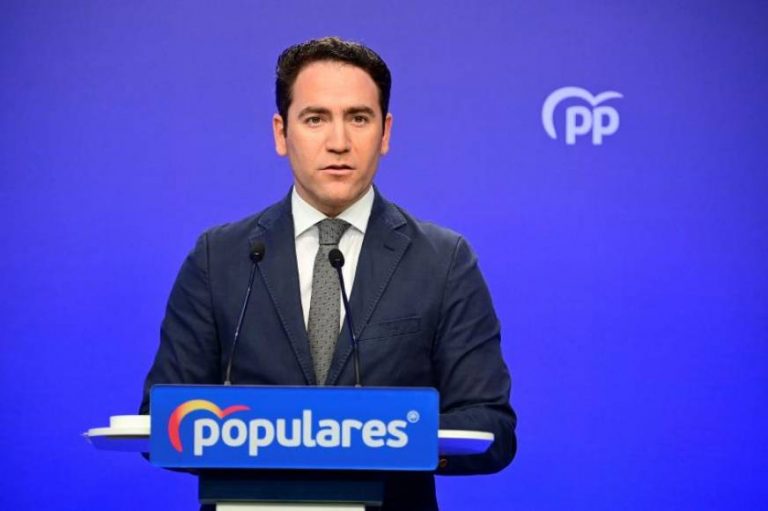 PP: «Hacen falta guantes y mascarillas» y «cero impuestos» a las empresas por coronavirus