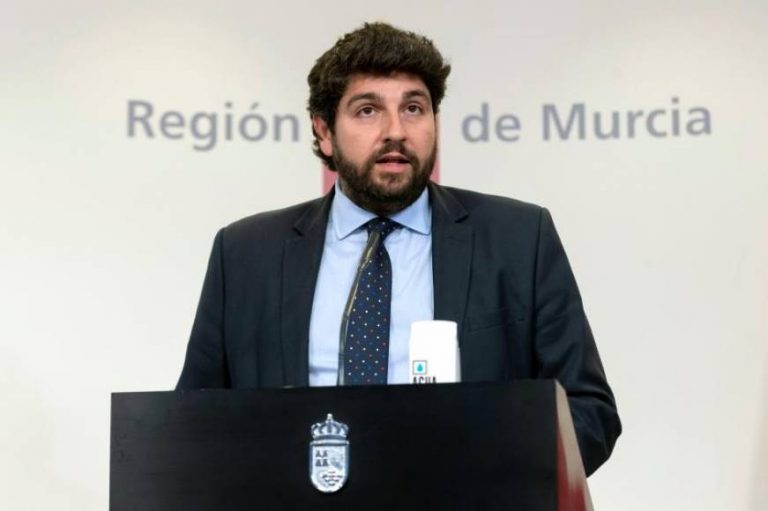 Murcia de VOX, PP y Cs decreta el cierre total para evitar «más muertes» por coronavirus