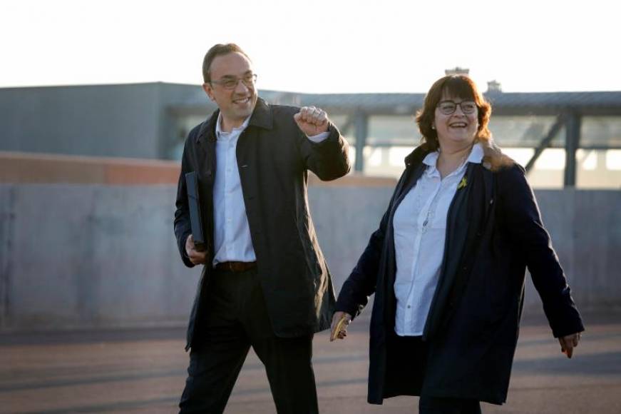 FOTOGRAFÍA. PRISIÓN ELS LLEDONERS (MANRESA) BARCELONA), 09.03.2020. El ex conseller de la Generalitat condenado por sedición, Josep Rull, acompañado por su esposa Meritxell Lluís. Efe