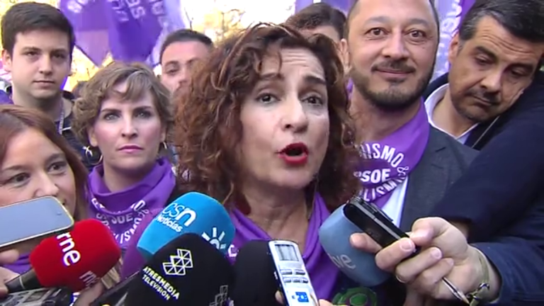 La portavoz del Gobierno del 8M Sevilla reconoce la falta de «respiradores» ante coronavirus