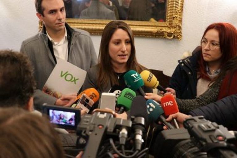 VOX propone bajar impuestos y test urgente del coronavirus en Residencias en Valencia