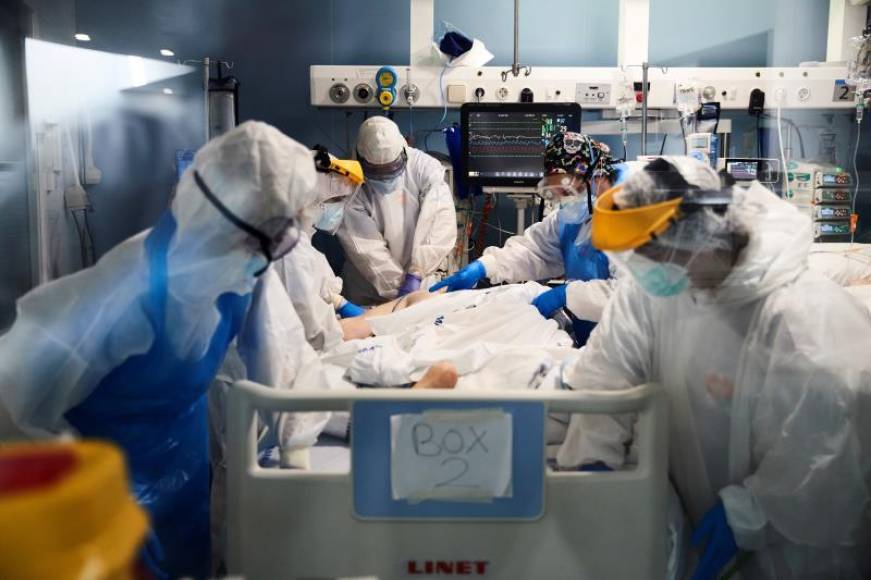 FOTOGRAFÍA. BARCELONA (ESPAÑA), 16.04.2020. El cambio del criterio en el recuento de víctimas por el coronavirus. Efe