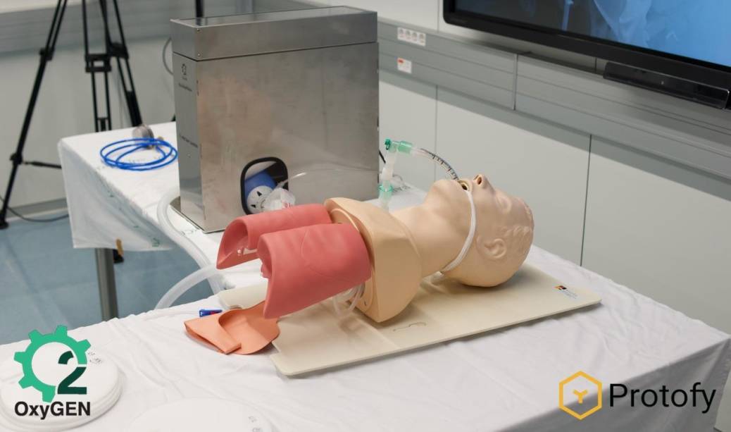 FOTOGRAFÍA. BARCELONA (ESPAÑA), 20.04.2020. Una operaria de SEAT trabaja en la cadena de montaje de los respiradores que SEAT. Efe (2)