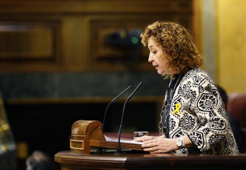 FOTOGRAFÍA. BARCELONA (ESPAÑA), AÑO 2019. La consejera de Justicia y militante de ERC, Ester Capella, durante una sesión del Parlamento de Cataluña. Efe