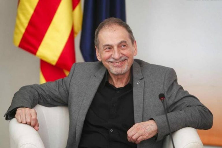 Muere el dramaturgo catalán Josep Maria Benet Jornet a los 79 años por COVID-19