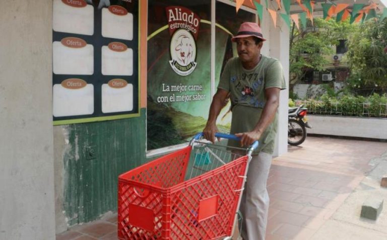 «No dejaré morir de hambre a mis hijos y su madre, tengo que trabajar» pese al COVID 19