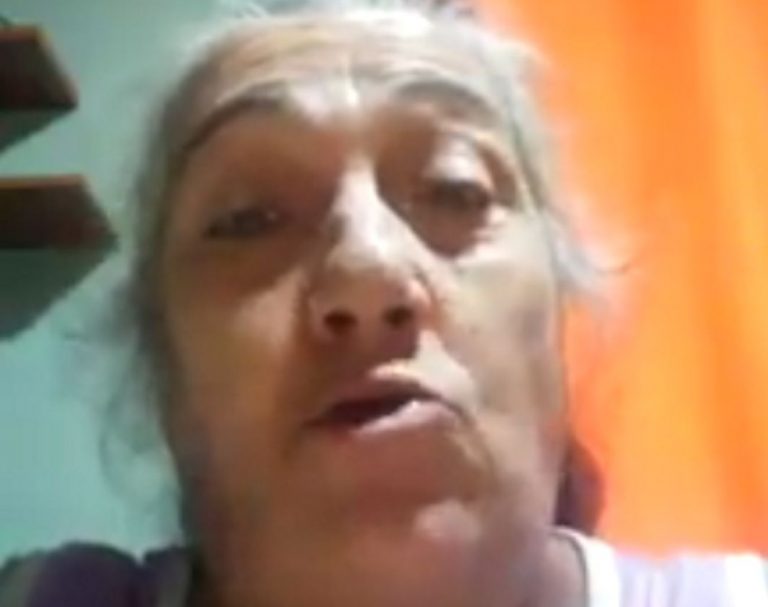 Anciana a Sánchez: «Sois una manada de rateros, matasteis a los viejos y vais a por los niños»