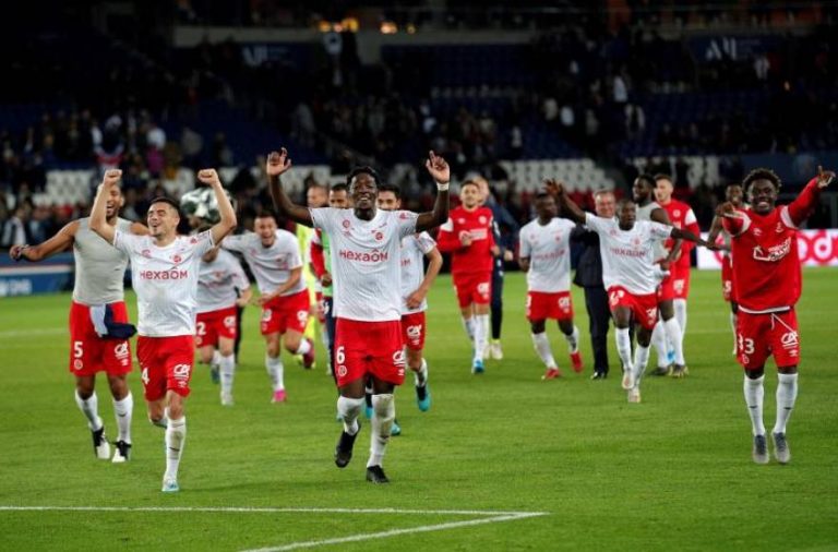 El médico del Stade de Reims se suicida tras dar positivo en coronavirus