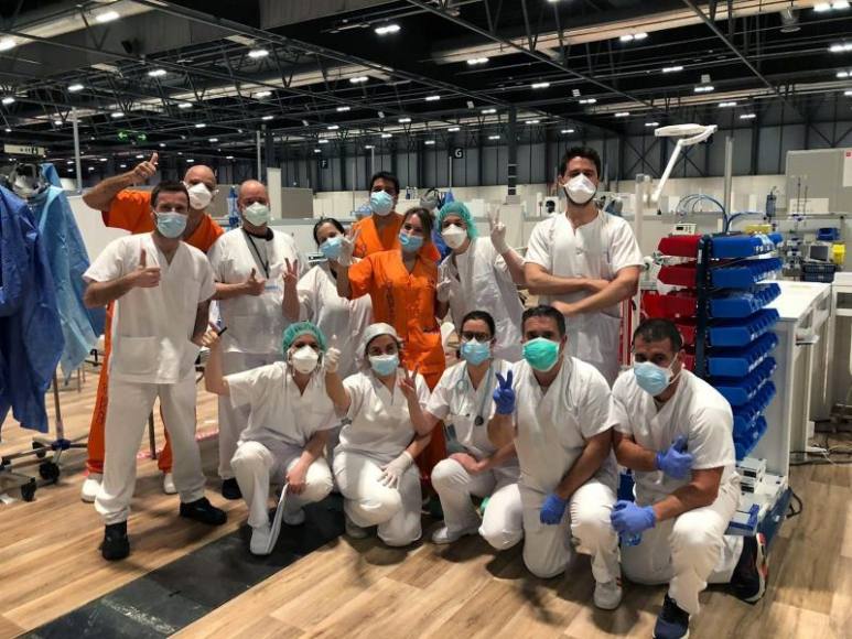 FOTOGRAFÍA. MADRID (ESPAÑA), 14.04.2020. Fotografía facilitada por la doctora Aida Suárez, que muestra a un equipo de médicos. efe