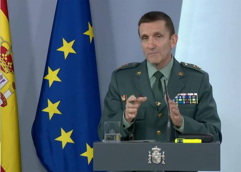 FOTOGRAFÍA. MADRID (ESPAÑA), 21.03.2020. Captura tomada de la señal institucional del Palacio de la Moncloa del jefe del Estado Mayor de la Guardia Civil, general José Manuel Santiago. Efe