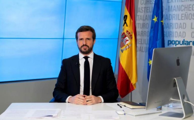 Pablo Casado transmite a Sánchez el «apoyo del PP» al Gobierno de Podemos y PSOE