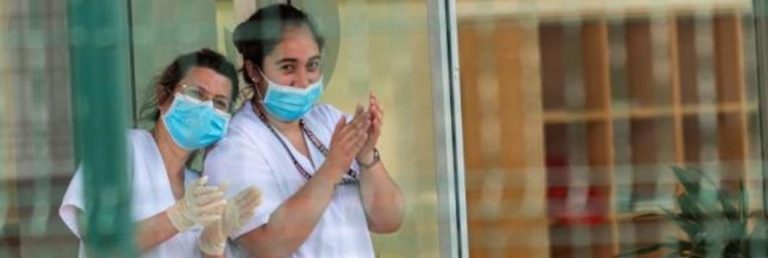 Piden alojar con familias de acogida a niños con padres ingresados por COVID 19