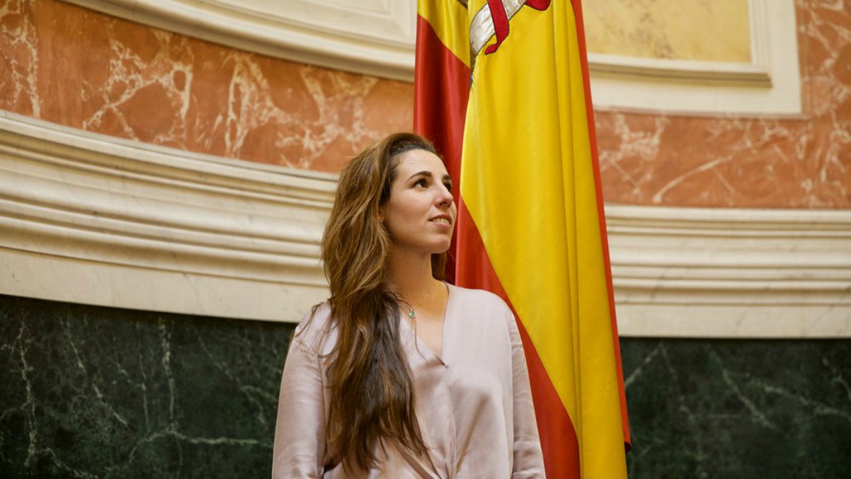 FOTOGRAFÍA. MADRID (ESPAÑA), AÑO 2020. Vista de diputada de VOX en el Congreso de los Diputados, Rocío de Meer. Lasvocesdelpueblo (Ñ Pueblo)