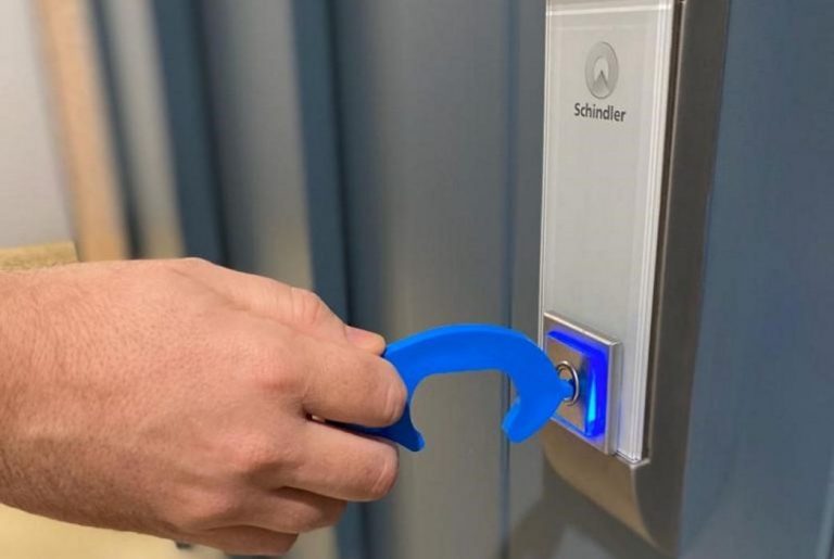 Distribuyen 100.000 dispositivos «Non-Touch» para reducir el riesgo de contagio de COVID 19